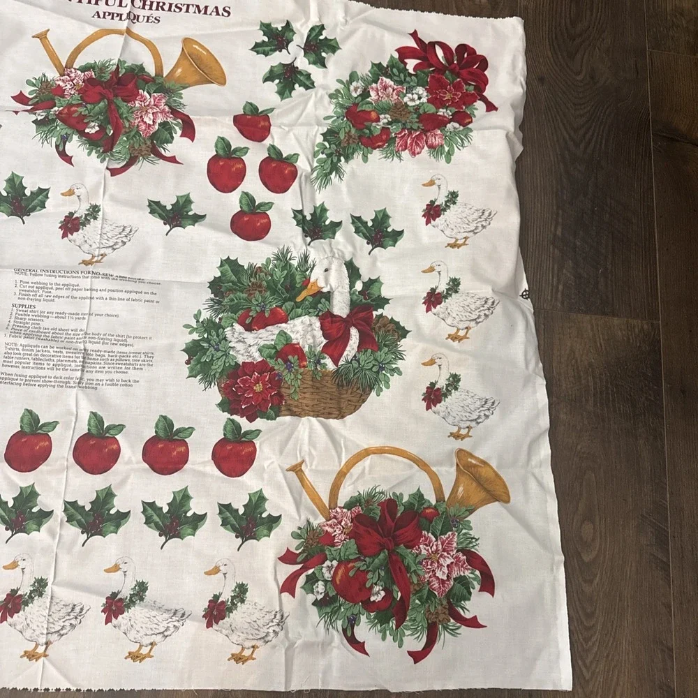 Cranston VIP Bountiful Christmas Appliques Fabric Panel Goose Apple Horn Holly